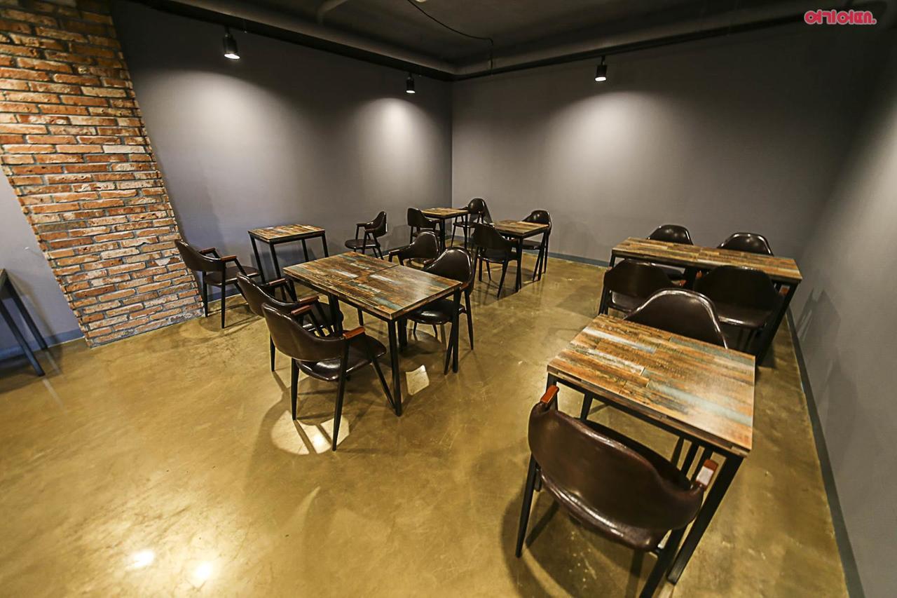 Hotel Parfe Cheonan Bagian luar foto