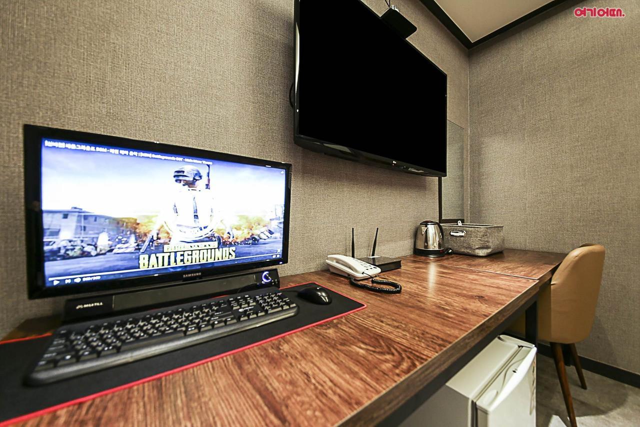 Hotel Parfe Cheonan Bagian luar foto
