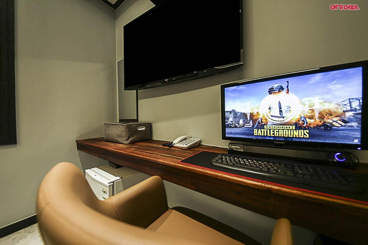 Hotel Parfe Cheonan Bagian luar foto