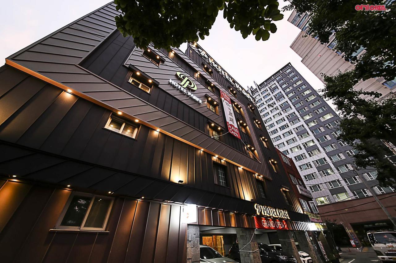 Hotel Parfe Cheonan Bagian luar foto